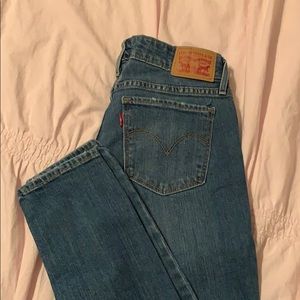 Levi’s 711 Skinny jeans